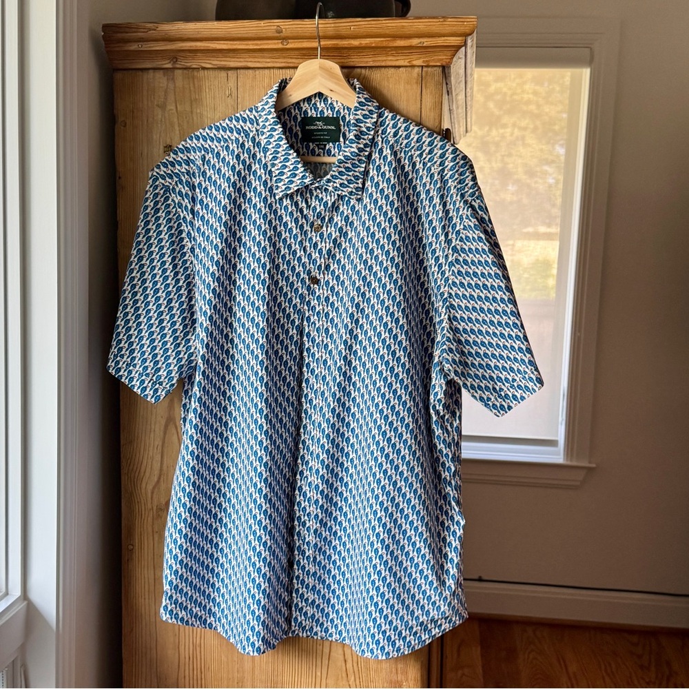 Rodd & Gunn Sports Fit  Blue and White Parrot Print Men's Shirt